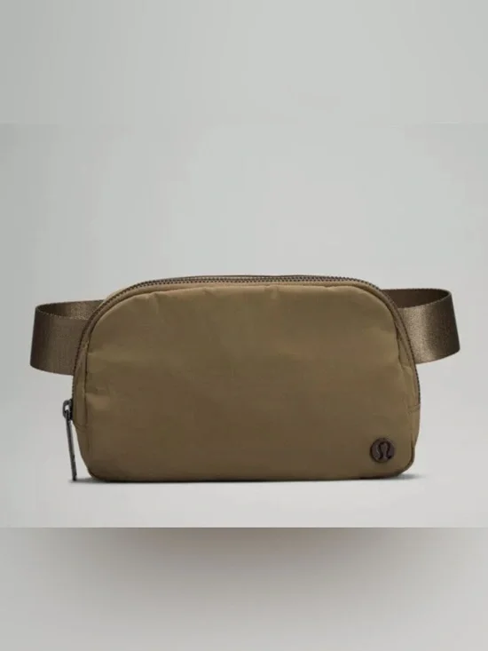 lululemon everywhere bag - Picture 1 of 4